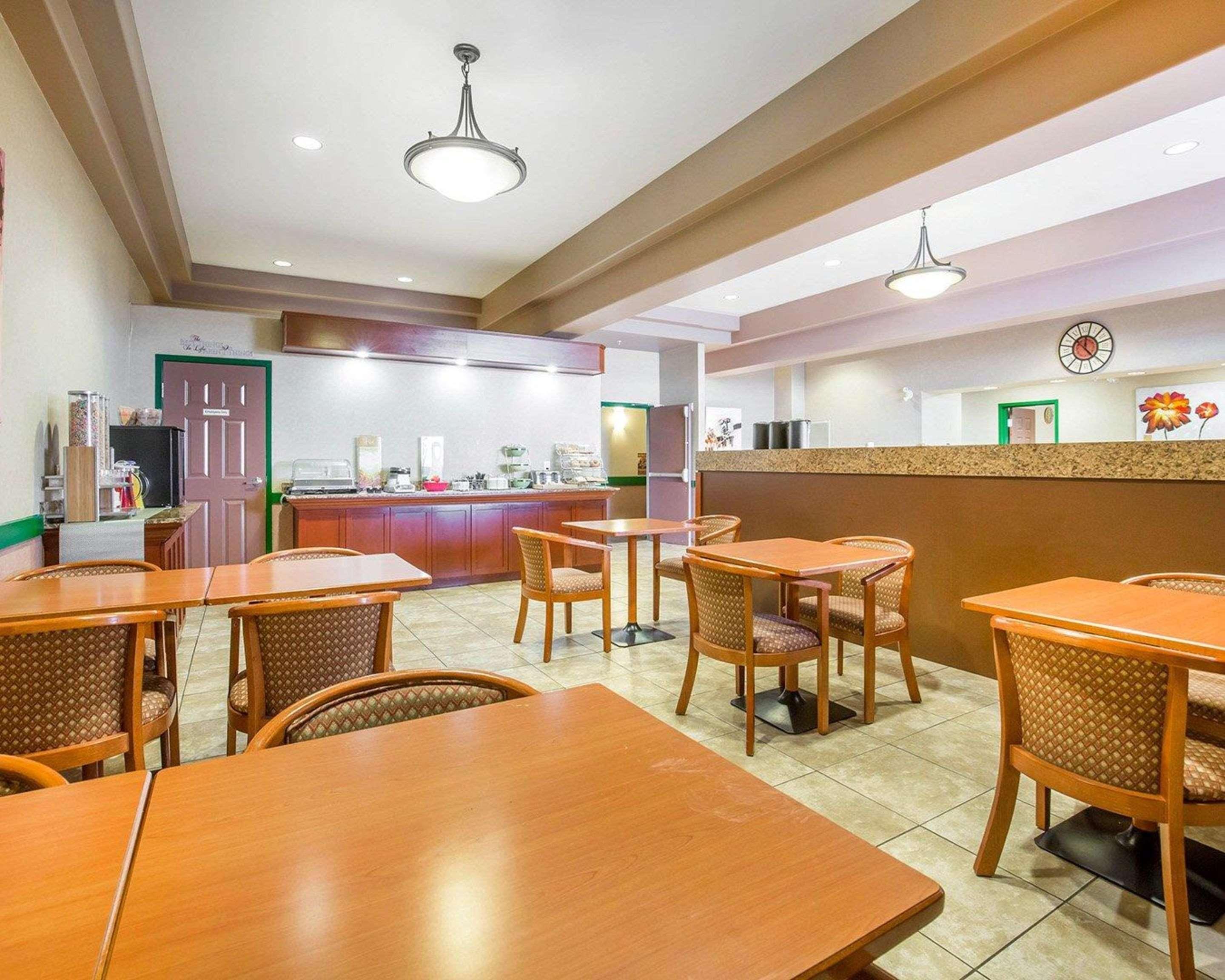 Quality Inn & Suites Lethbridge Dış mekan fotoğraf