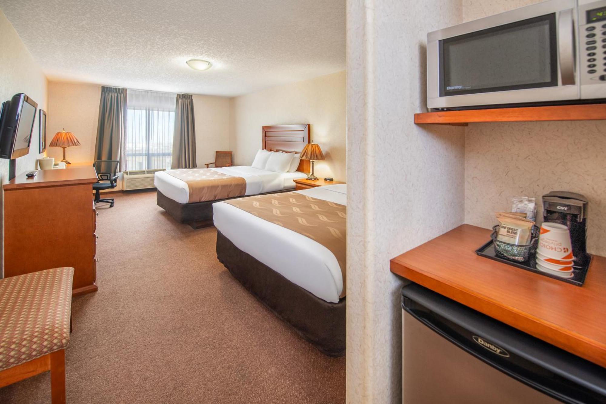 Quality Inn & Suites Lethbridge Dış mekan fotoğraf