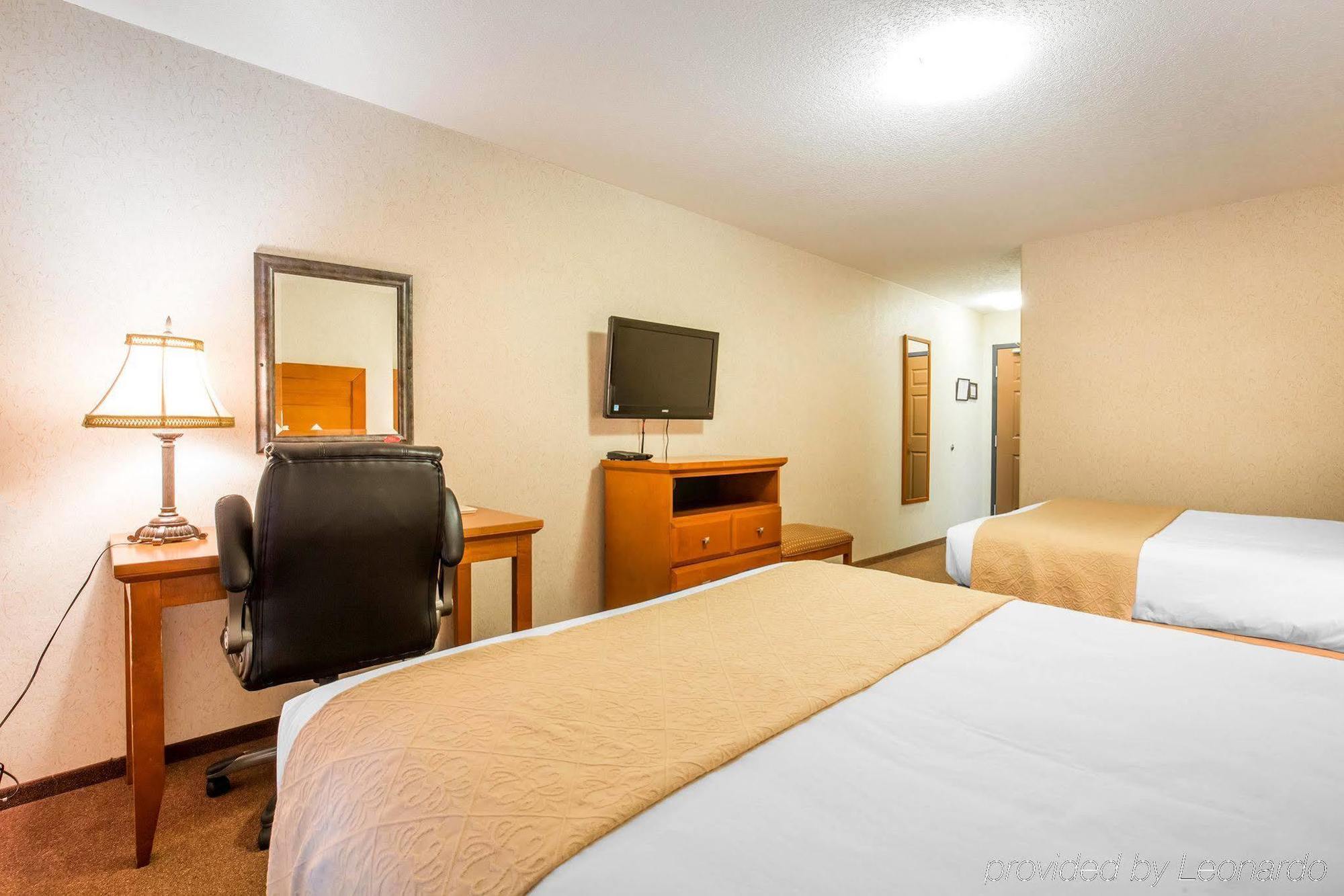 Quality Inn & Suites Lethbridge Dış mekan fotoğraf
