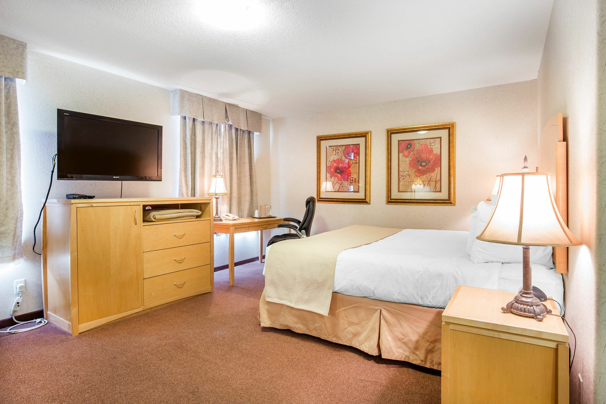 Quality Inn & Suites Lethbridge Dış mekan fotoğraf